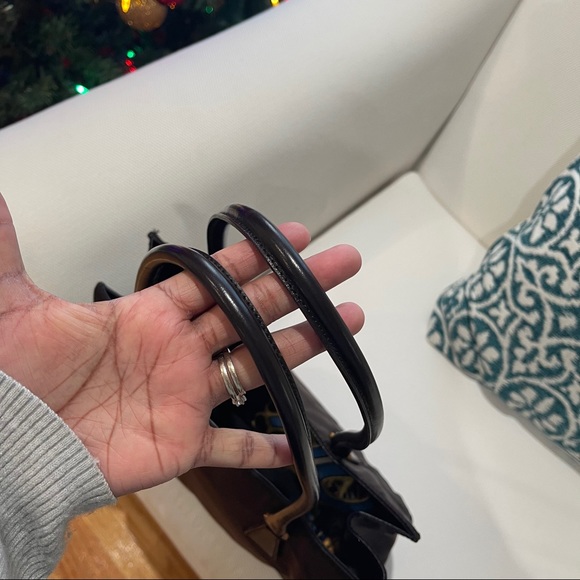 Prada bag 💯% authentic!! - Picture 16 of 16